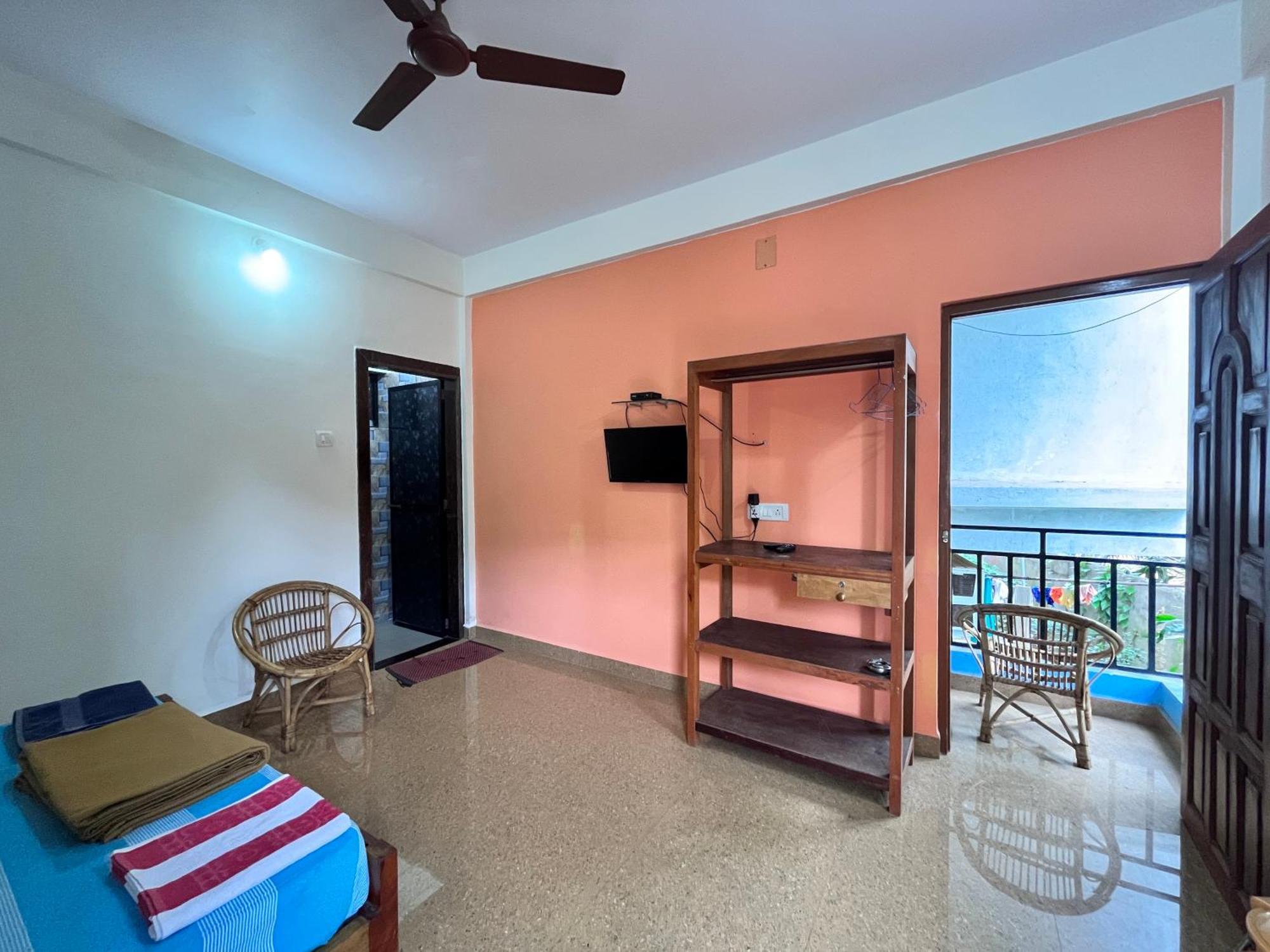Morjim Sunset Hotel Esterno foto