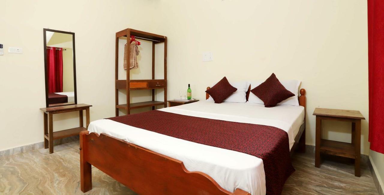 Morjim Sunset Hotel Esterno foto